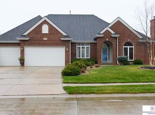 2026 S 183rd Cir, Omaha, NE 68130