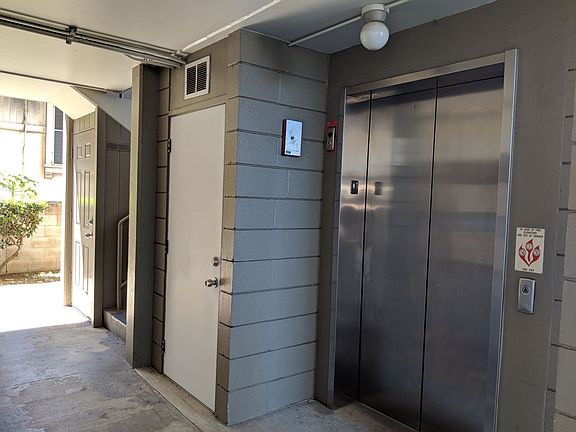 4th image of 1811 Bingham St #314