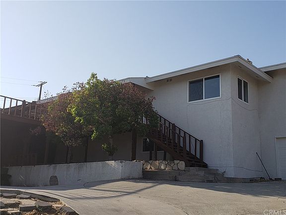 2nd image of 19107 Diplomat Ave