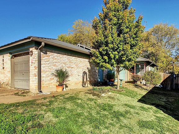 3rd image of 1810 Gracy Farms Ln #A