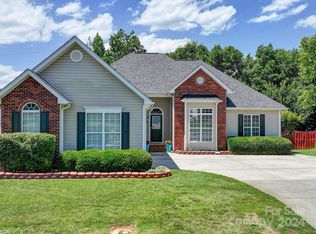 2002 Blazing Star Ln, Monroe, NC 28110