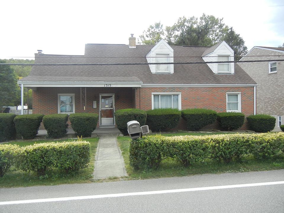 Front of home (street view)