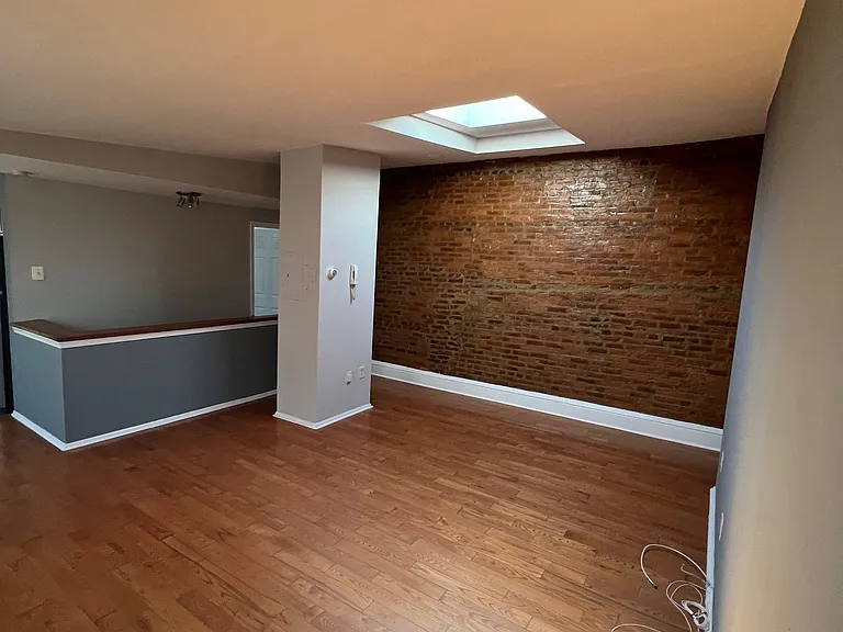 2523 E Dauphin St #3 — Photo 8