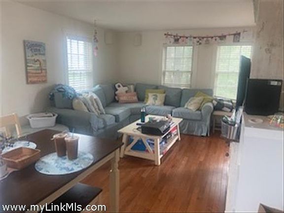 2nd image of 21 Park Cir #A