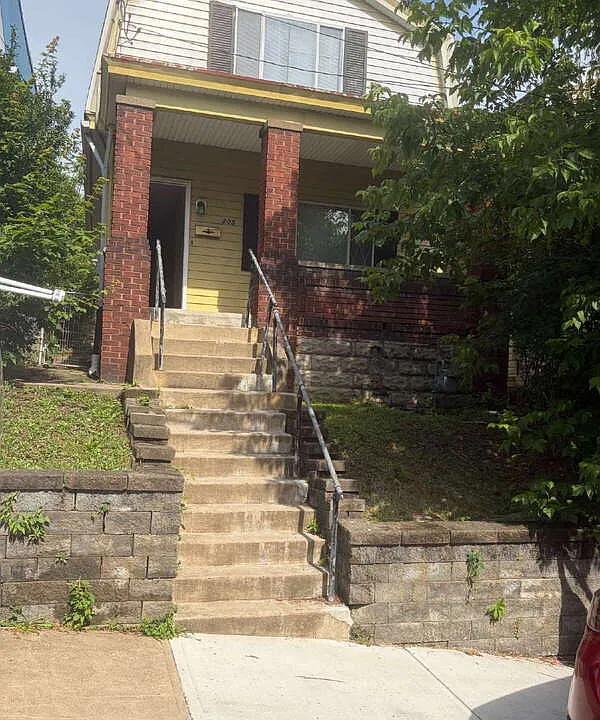 205 Dengler St