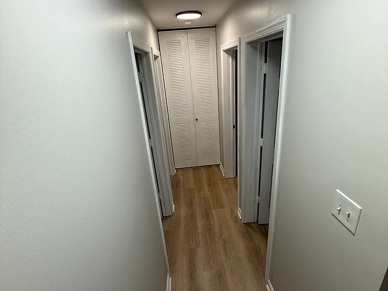 125 Earl Ave #C — Photo 7