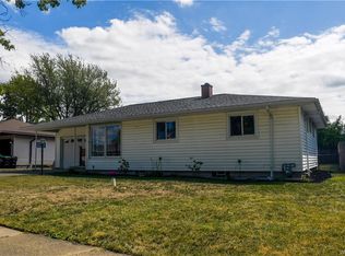37 Woodmere Dr, Tonawanda, NY 14150