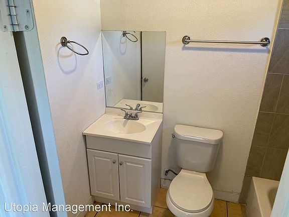 5th image of 5266 Fostoria St