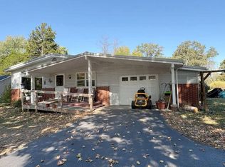 1983 State Highway 15, Fairfield, IL 62837