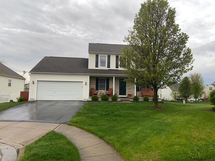 1st image of 450 Yale Cir