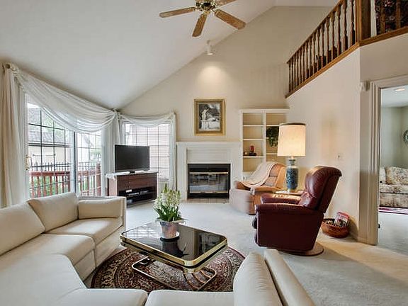 5th image of 12612 E Birchwood Dr