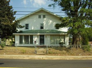 1009 E Main St, Union, SC 29379
