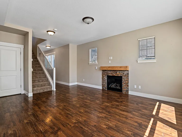 1064 SE Leonel Ln — Photo 12