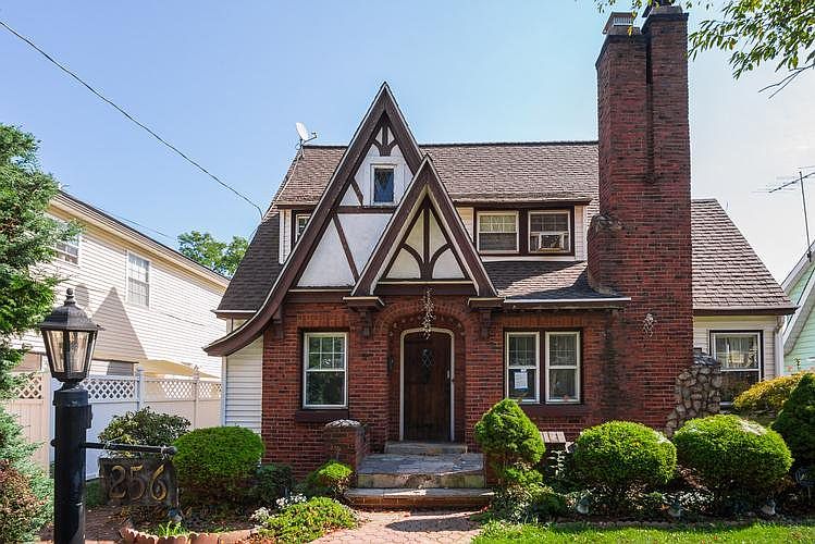 1st image of 256 Union Ave #258