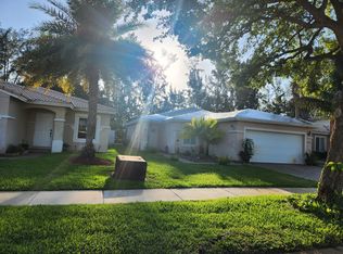 4638 SW 134th Ave, Hollywood, FL 33027