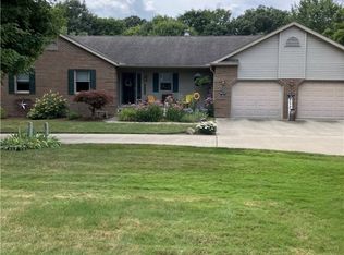 10555 Five Points Rd, Orrville, OH 44667