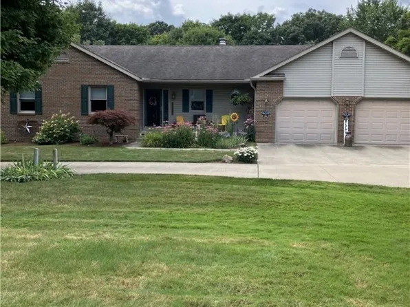 10555 Five Points Rd, Orrville, OH 44667