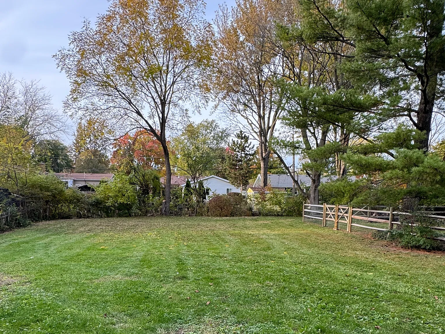 3 bed, 1310 sqft, $2,200 — Photo 4