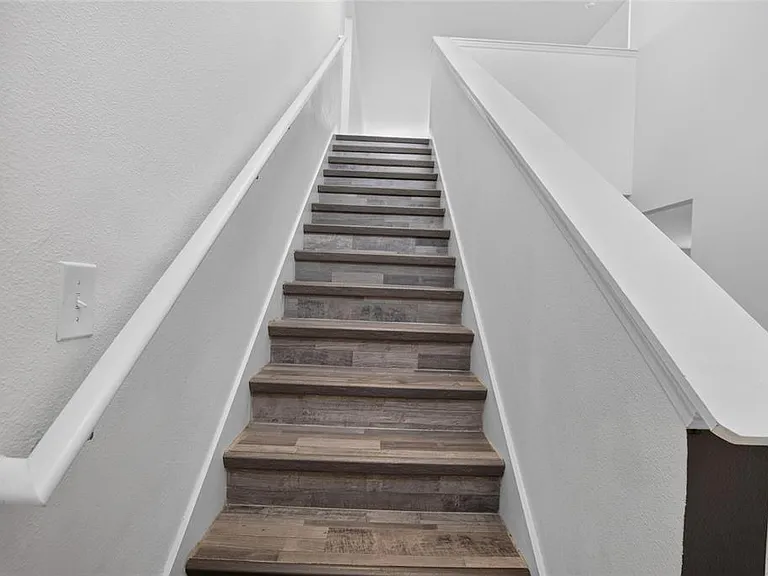 1115 Wynnmere Walk Ave — Photo 40