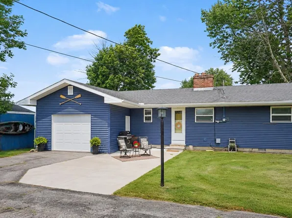 2327 E Bay Ridge Dr, Au Gres, MI 48703