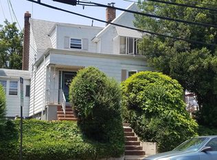 683 Avenue E #2, Bayonne, NJ 07002