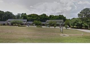 217 Union Point St, Lexington, GA 30648