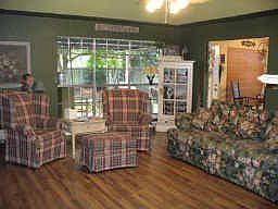 4th image of 2317 Salisbury Ln