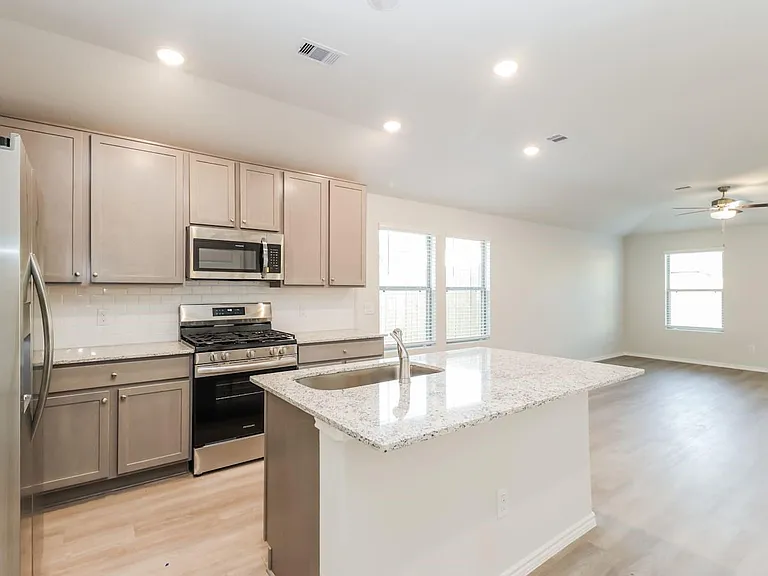 24816 Scilla Way — Photo 8