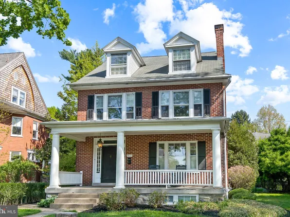 1037 Wheatland Ave, Lancaster, PA 17603