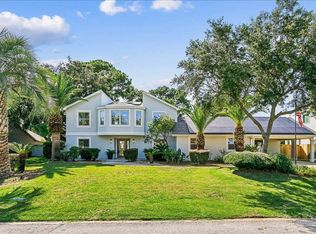 1303 Ceylon Dr, Gulf Breeze, FL 32563