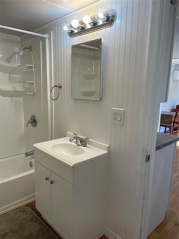 1 bed, 1.0 bath, 600 sqft, $1,200 — Photo 3