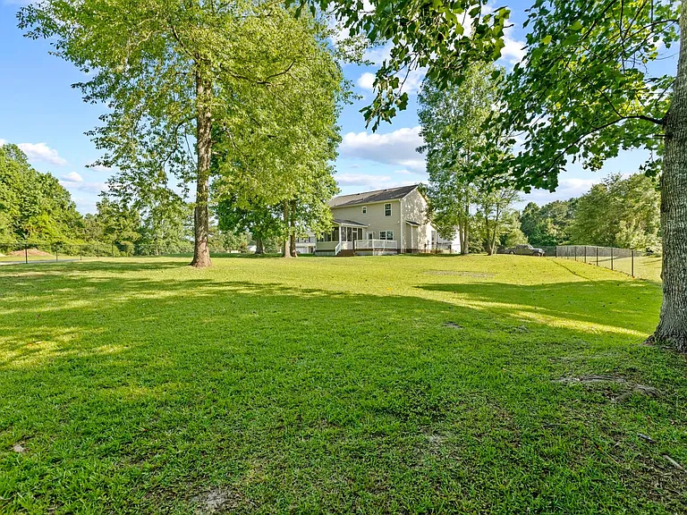 400 Mossy Oak Ln — Photo 26