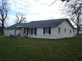 504 E Bland Rd, Lebanon, MO 65536