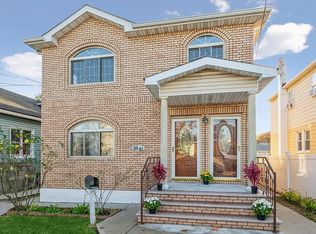 22216 145th Rd, Springfield Gardens, NY 11413