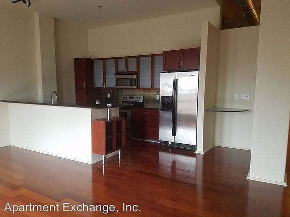 2nd image of 1132-1140 Washington Ave #704