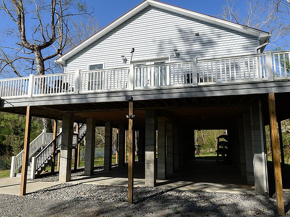 3rd image of 397 Coffman Hill Rd