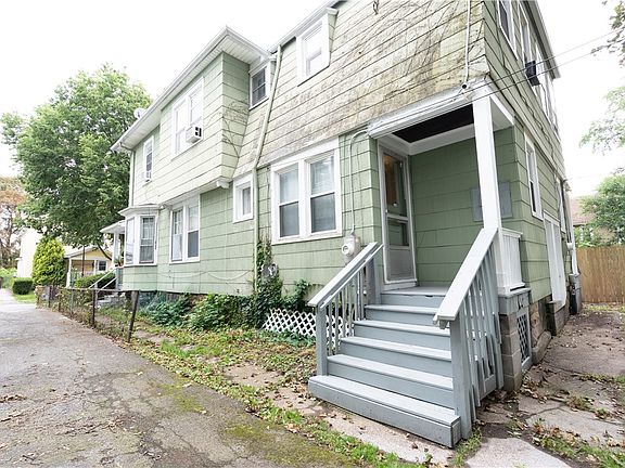 3rd image of 723-725 Parsells Ave