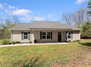 168 Maid Marian Cir, Murrayville, GA 30564