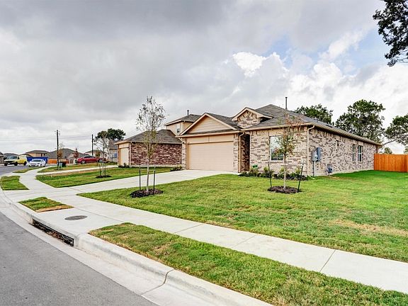2nd image of 3409 Blazeby Dr