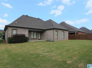 5415 Creekside Ln, Hoover, AL 35244