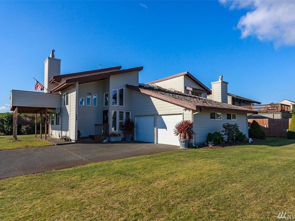 1st image of 499 Sand Dune Ave SW