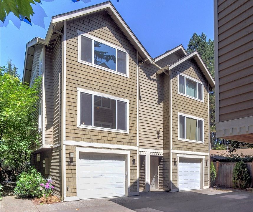 1st image of 2511A NE 125th St