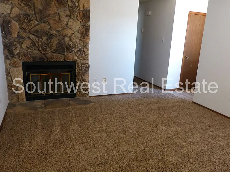 1220 W. Manana Blvd. — Photo 6