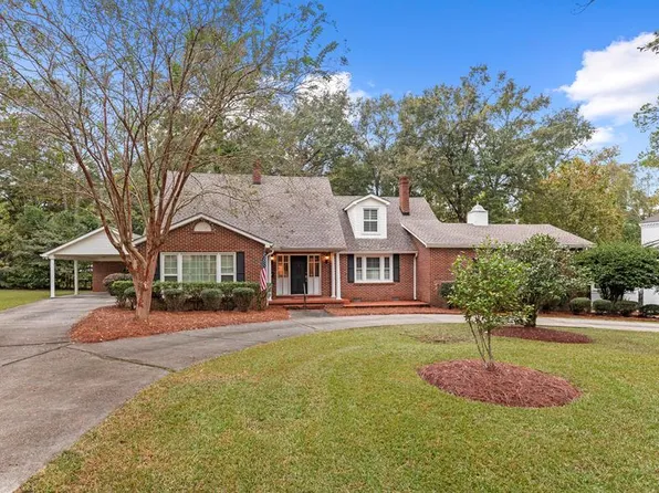 734 Woodland Dr, Dothan, AL 36301