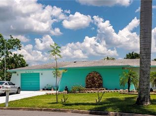 121 Highview Ave, Lehigh Acres, FL 33936