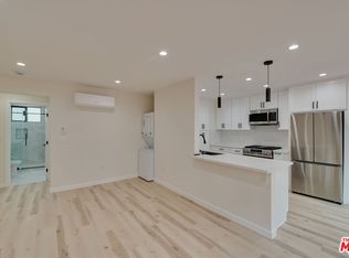 928 N San Vicente Blvd APT 107, West Hollywood, CA 90069