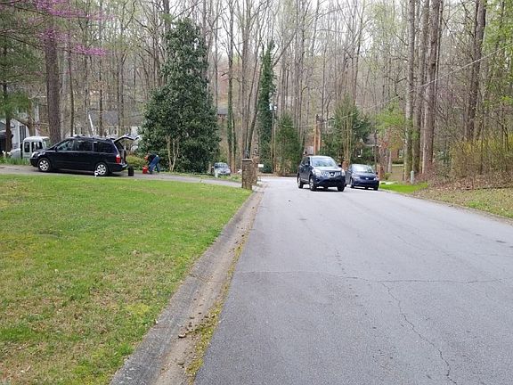 5th image of 1466 Fox Forest Ct