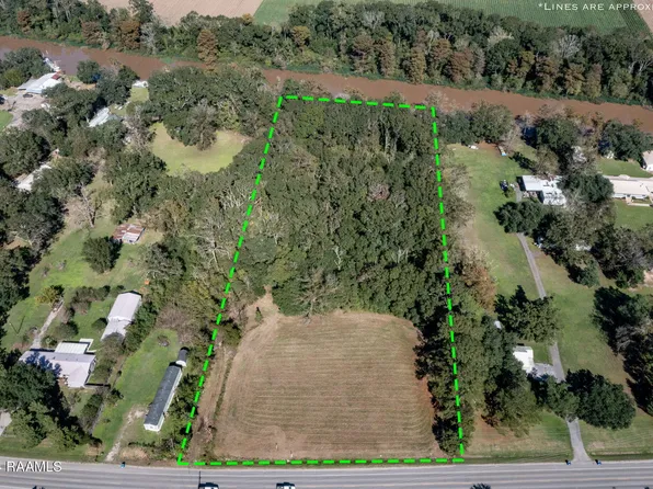 19546 Highway 182 W, Jeanerette, LA 70544