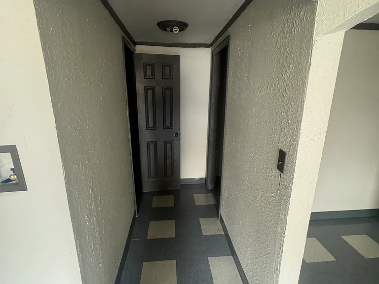 1403 N Atlanta Pl #2 — Photo 1