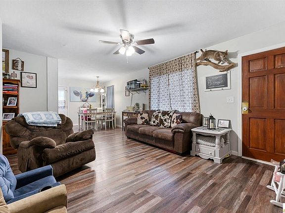 4th image of 3330 Coral Hill Rd